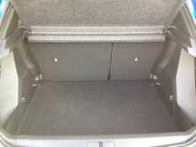 Peugeot 2008 PureTech Active Premium + - U43784