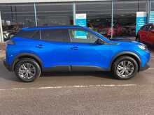 Peugeot 2008 PureTech Active Premium + - U43784