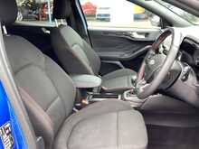 Ford Focus T EcoBoost MHEV ST-Line - U43807