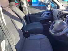 Peugeot Partner Tepee VTi Active - U43810