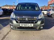 Peugeot Partner Tepee VTi Active - U43810