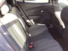 Peugeot E-2008 Allure - U43830