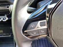 Peugeot E-2008 Allure - U43830