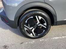 Peugeot E-2008 Allure - U43830