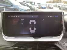 Peugeot 2008 PureTech Allure - U43837