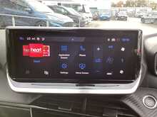 Peugeot 2008 PureTech Allure - U43837