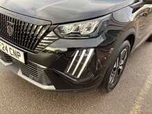 Peugeot 2008 PureTech Allure - U43837