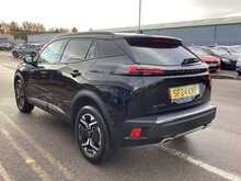 Peugeot 2008 PureTech Allure - U43837