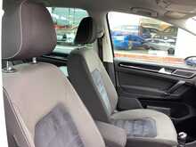 Volkswagen Golf SV TDI BlueMotion Tech GT - U43840