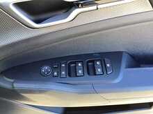 Kia Sportage T-GDi 2 - U43852