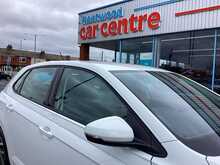 Volkswagen Polo TSI Life - U43856