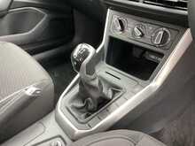 Volkswagen Polo TSI Life - U43856