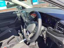 Volkswagen Polo TSI Life - U43856