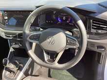 Volkswagen Polo TSI Life - U43856