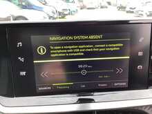 Peugeot 2008 PureTech Allure - U43859