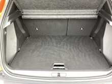 Peugeot 2008 PureTech Allure - U43859