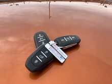 Peugeot 2008 PureTech Allure - U43859