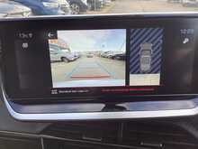 Peugeot 2008 PureTech GT - U43881