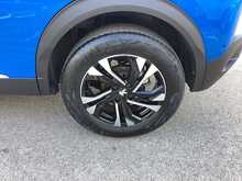 Peugeot 2008 PureTech GT - U43881