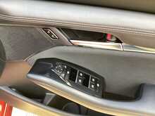 Mazda Mazda3 SKYACTIV-G MHEV SE-L Lux - U43882