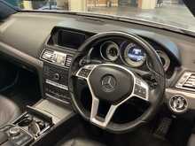 Mercedes-Benz E Class E350d V6 AMG Line Edition - U43892