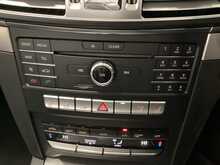 Mercedes-Benz E Class E350d V6 AMG Line Edition - U43892