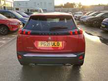 Peugeot 2008 PureTech Allure - U43893
