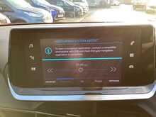 Peugeot 2008 PureTech Allure - U43893