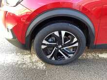 Peugeot 2008 PureTech Allure - U43893
