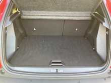 Peugeot 2008 PureTech Allure - U43893