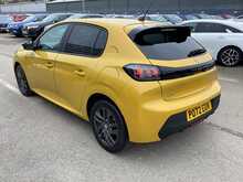 Peugeot 208 PureTech Active Premium + - U43924