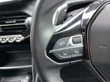 Peugeot 208 PureTech Active Premium + - U43924