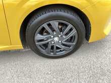 Peugeot 208 PureTech Active Premium + - U43924