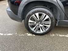 Peugeot 2008 PureTech Allure Premium - U43941