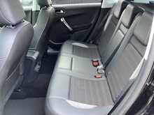 Peugeot 2008 PureTech Allure Premium - U43941