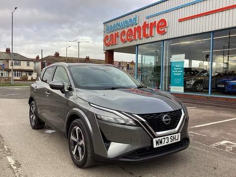 Nissan Qashqai 1.6 T-GDi 2 SUV 5dr Petrol Manual Euro 6 (s/s) (148 bhp)
