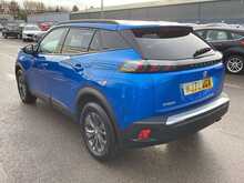 Peugeot 2008 PureTech Active Premium + - U43960
