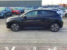 Peugeot 208 PureTech Allure Premium + - U43995
