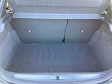 Peugeot 208 PureTech Allure Premium + - U43995