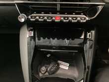 Peugeot 208 PureTech Allure Premium + - U44002