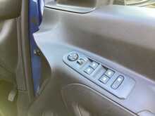 Vauxhall Combo Life Turbo D SE - U44004