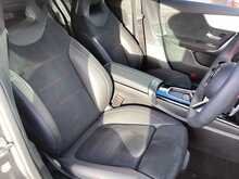 Mercedes-Benz CLA CLA200h MHEV AMG Line - U44007