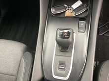 Nissan Qashqai DIG-T MHEV N-Connecta - U44008