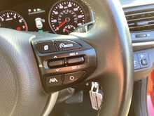 Kia Stonic T-GDi 2 - U44019