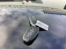 Peugeot E-2008 GT Premium - U44041