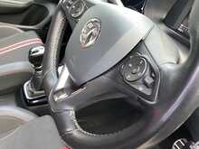 Vauxhall Corsa Turbo SRi - U44044