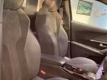 Peugeot E-2008 GT Premium - U44053