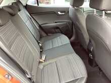 Kia Stonic T-GDi 2 - U44057