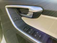 Volvo XC60 D5 SE Lux Nav - U44060