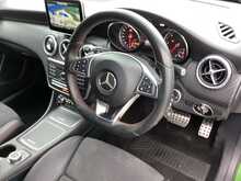 Mercedes-Benz A Class A200d AMG Line Premium - U44065
